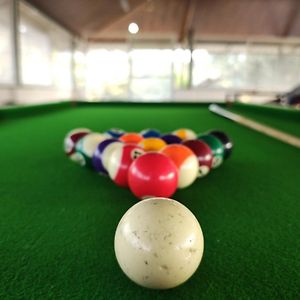Drizzle Villa With Swimming Pool Near Maapro Garden